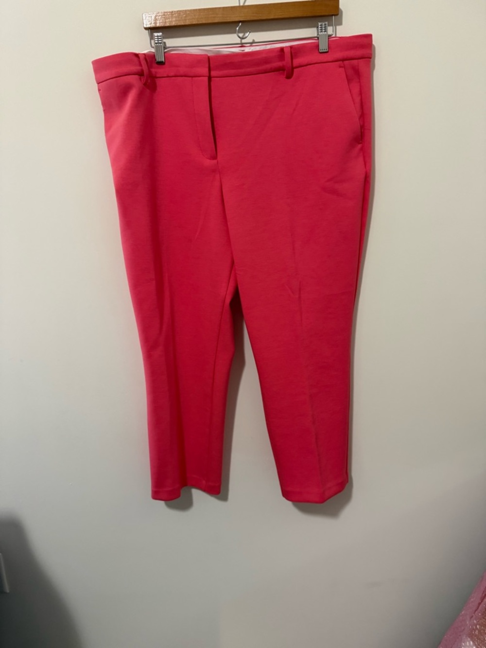 Ann Taylor Hot Pink Cropped Slim Straight Pants